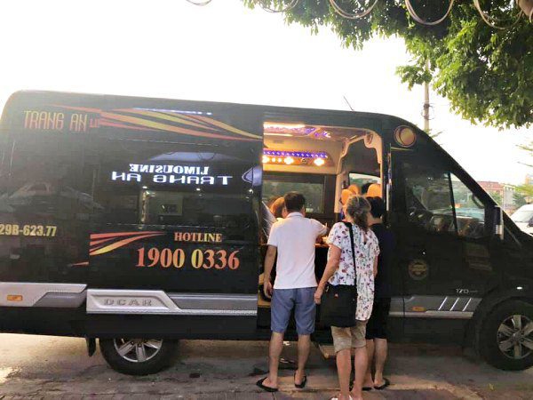 Thuê xe Limousine 9 chỗ tại Hà Nội uy tín, giá tốt ở đâu?